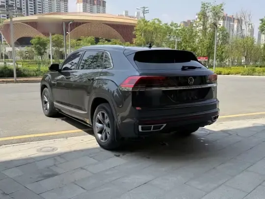 Volkswagen Teramont X 2022 (85900 км)