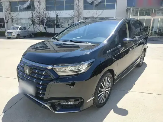 Honda Elysion 2022 (112300 км)