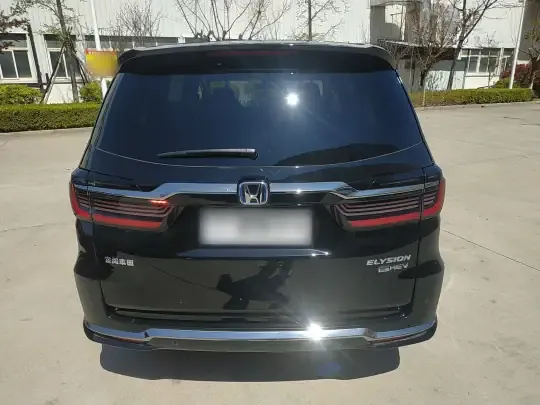 Honda Elysion 2022 (112300 км)