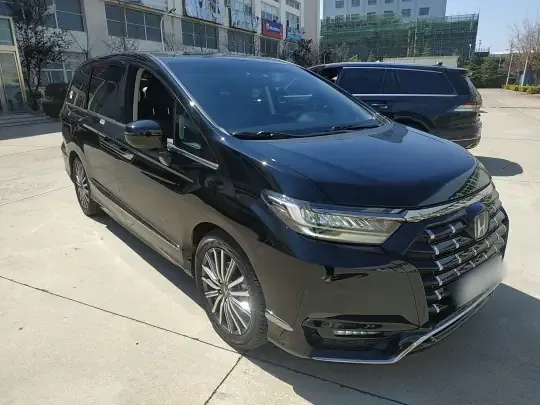 Honda Elysion 2022 (112300 км)