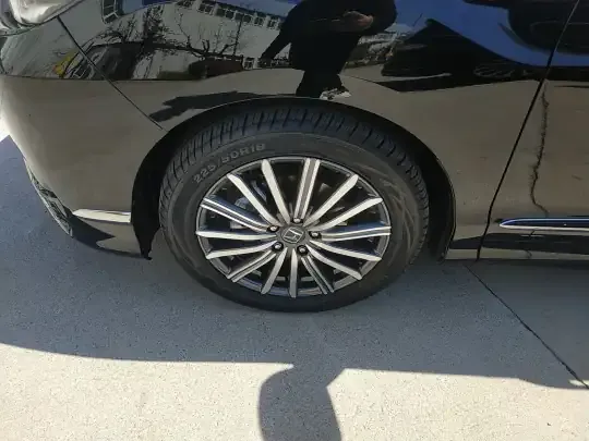 Honda Elysion 2022 (112300 км)