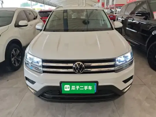 Volkswagen Tharu 2022 (82100 км)