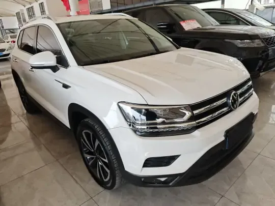 Volkswagen Tharu 2022 (82100 км)