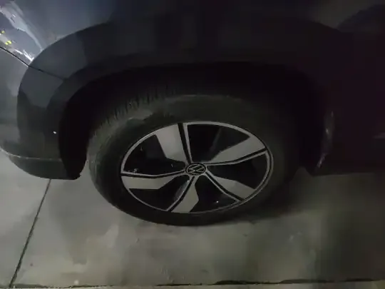 Volkswagen Tharu 2022 (37500 км)