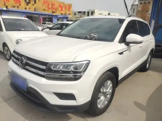 Volkswagen Tharu 2022 (37500 км)