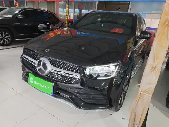 Mercedes-Benz GLC 2022 (37100 км)