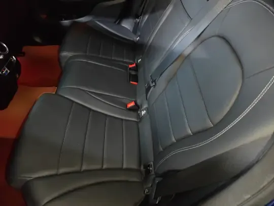 Mercedes-Benz GLC 2022 (37100 км)