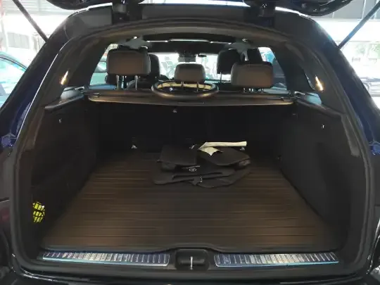 Mercedes-Benz GLC 2022 (37100 км)