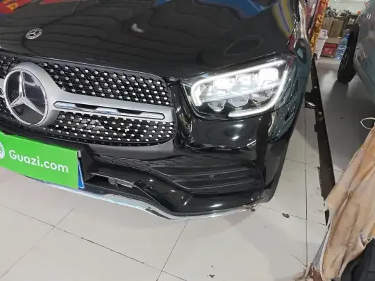 Mercedes-Benz GLC 2022 (37100 км)