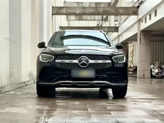 Mercedes-Benz GLC 2022 (29700 км)