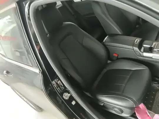 Mercedes-Benz GLB 2022 (83000 км)