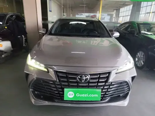 Toyota Avalon 2022 (83800 км)
