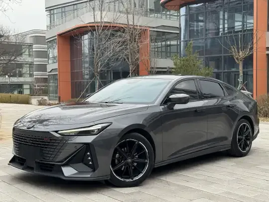 Changan UNI-V 2022 (43600 км)