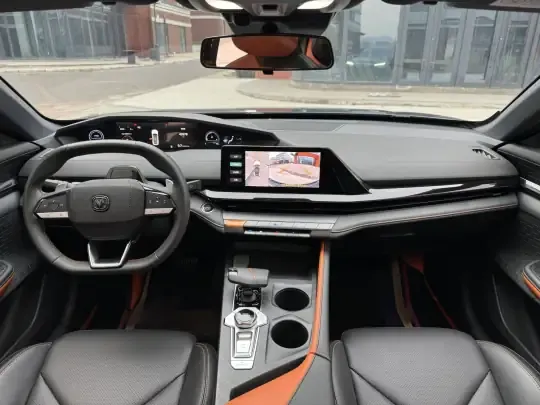 Changan UNI-V 2022 (43600 км)