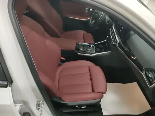 BMW i3 2022 (31600 км)
