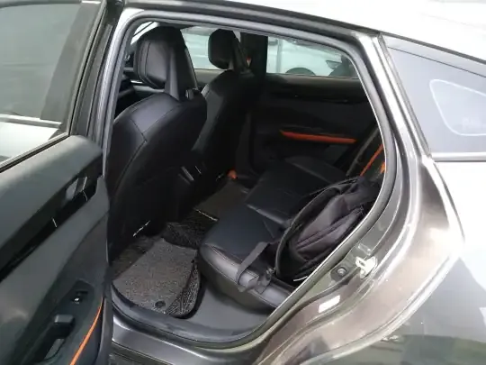 Changan UNI-V 2022 (32700 км)