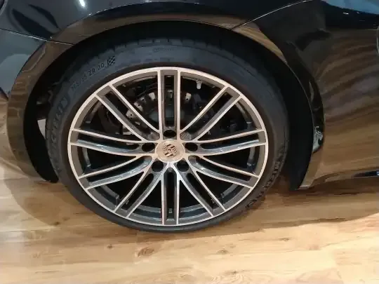Porsche 718 2022 (18800 км)