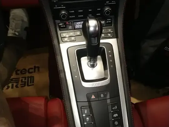 Porsche 718 2022 (18800 км)