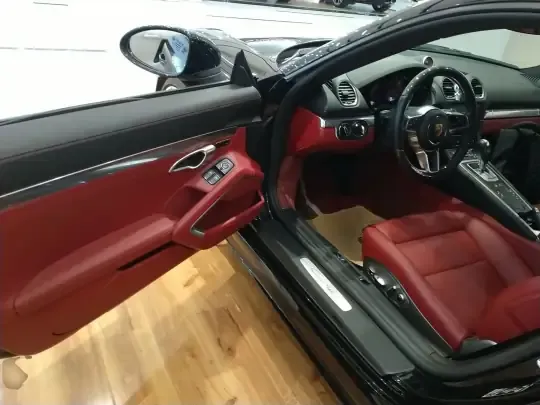 Porsche 718 2022 (18800 км)