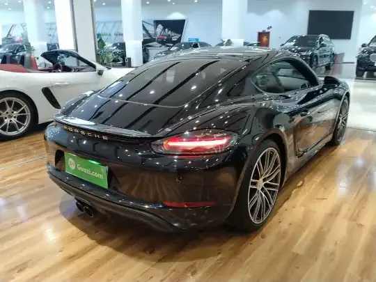 Porsche 718 2022 (18800 км)