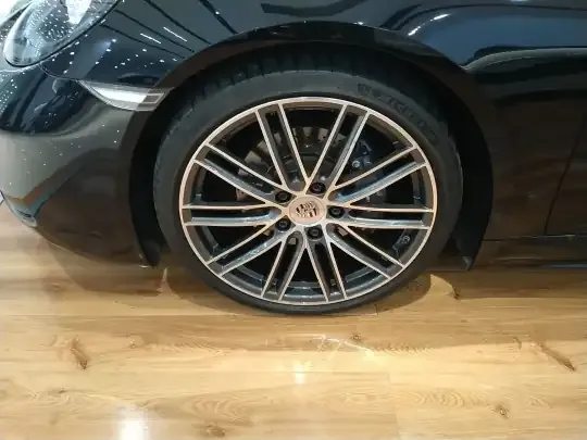 Porsche 718 2022 (18800 км)