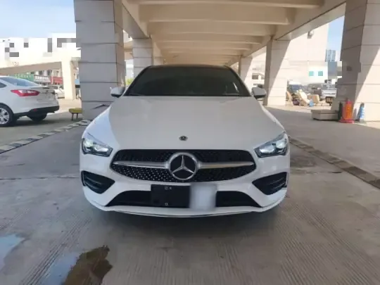 Mercedes-Benz CLA 2022-Year Updated CLA 200  (47000 км)