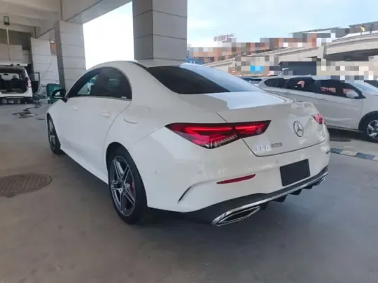 Mercedes-Benz CLA 2022-Year Updated CLA 200  (47000 км)