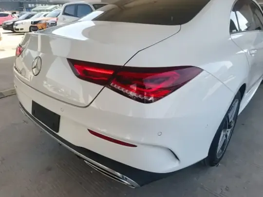 Mercedes-Benz CLA 2022-Year Updated CLA 200  (47000 км)