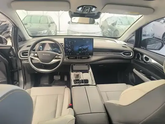 AION V 2022 (30000 км)