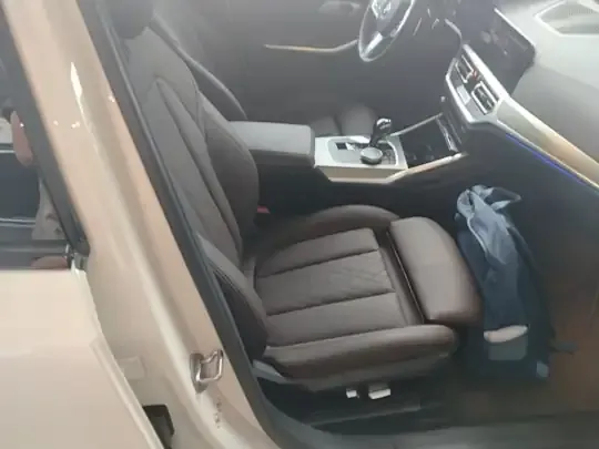 BMW 3 Series 2022 (31800 км)