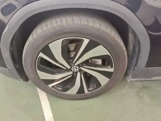Volkswagen ID,6 CROZZ 2022 (95200 км)