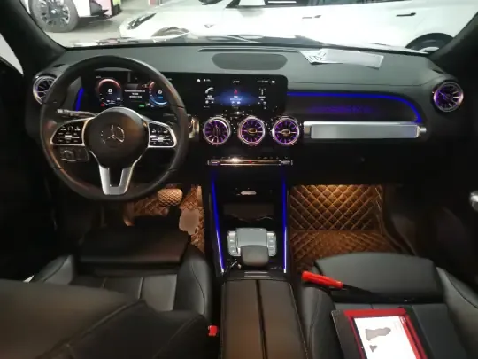 Mercedes-Benz EQB 2022 (33600 км)