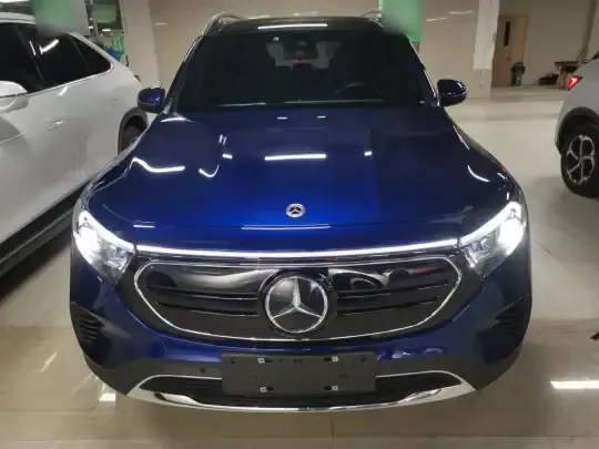 Mercedes-Benz EQB 2022 (33600 км)