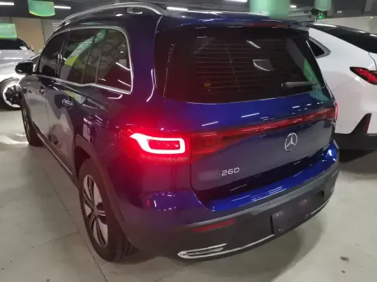 Mercedes-Benz EQB 2022 (33600 км)