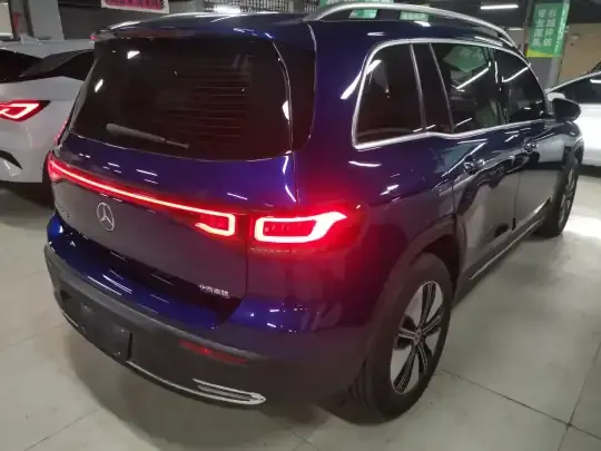 Mercedes-Benz EQB 2022 (33600 км)