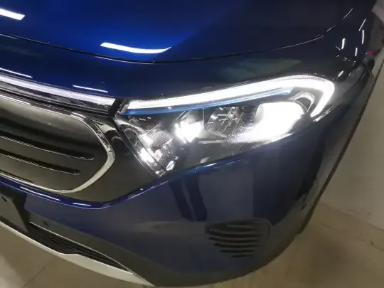 Mercedes-Benz EQB 2022 (33600 км)