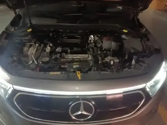Mercedes-Benz EQA 2022 (23200 км)