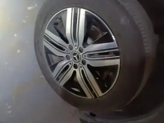 Mercedes-Benz EQA 2022 (23200 км)
