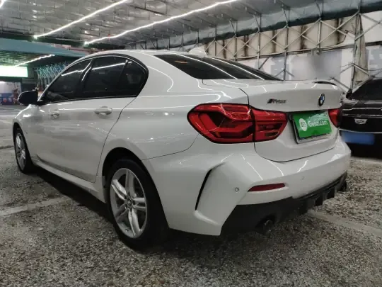 BMW 1 Series 2022 (28700 км)