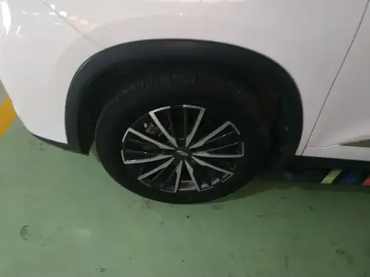 Chery Tiggo 8 PLUS 2022 (32300 км)