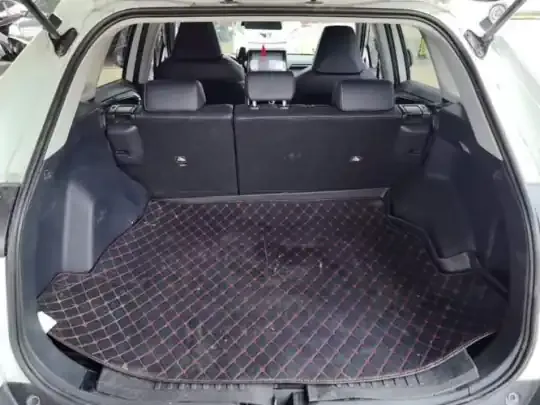 Toyota RAV4 2022 (37300 км)