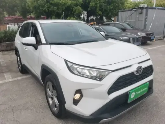 Toyota RAV4 2022 (49300 км)