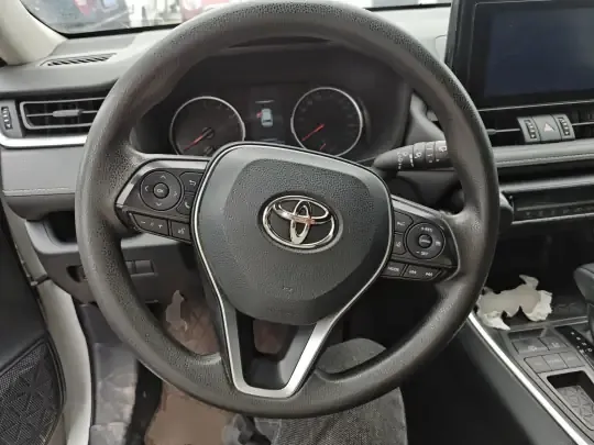 Toyota RAV4 2022 (147800 км)