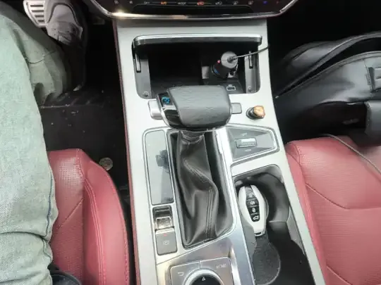 JETOUR X70 PLUS 2022 (83600 км)