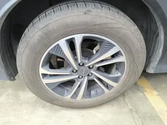 JETOUR X70 PLUS 2022 (83600 км)