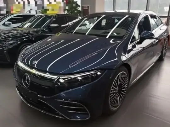 Mercedes-Benz EQS 2022 (33600 км)