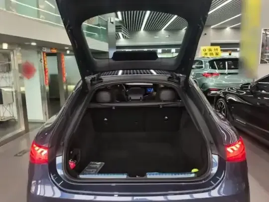 Mercedes-Benz EQS 2022 (33600 км)