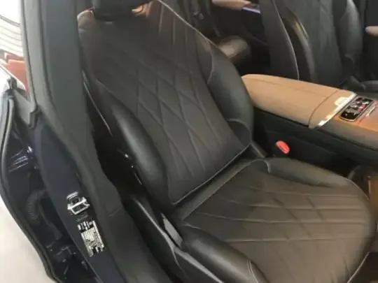 Mercedes-Benz EQS 2022 (33600 км)