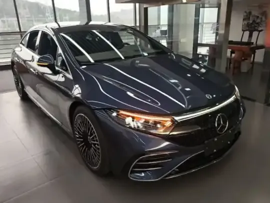 Mercedes-Benz EQS 2022 (33600 км)