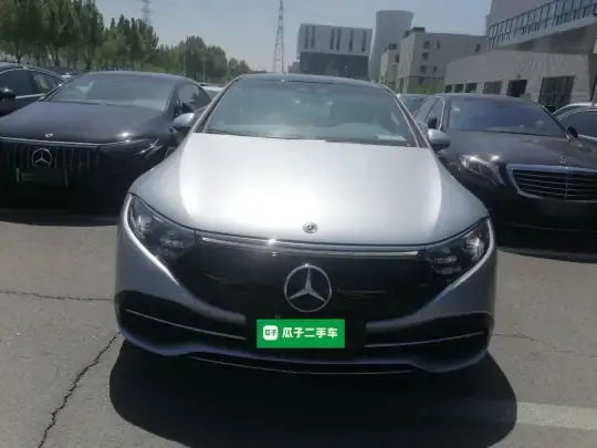 Mercedes-Benz EQS 2022 (1300 км)